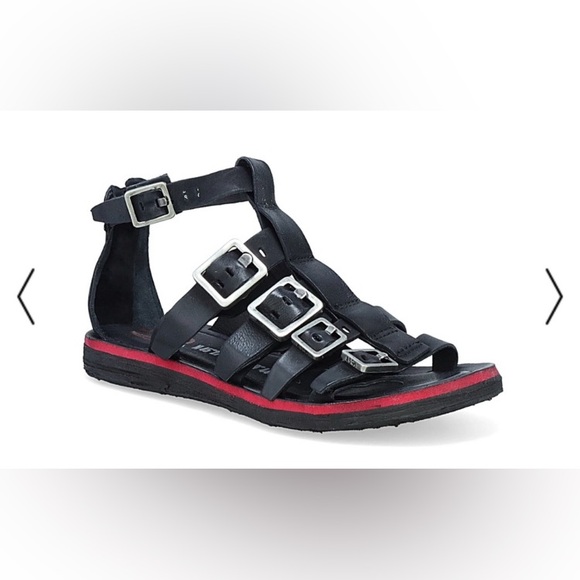 RARE A.S. 98 BLACK LEATHER BRANTLEY BUCKLE CAGE EDGY WOMENS 42 GLADIATOR SANDAL